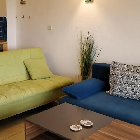 Tatil Evi Sunny 30m From The Gerakini