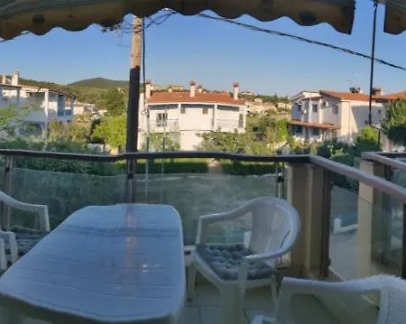 Tatil Evi Sunny 30m From The Gerakini